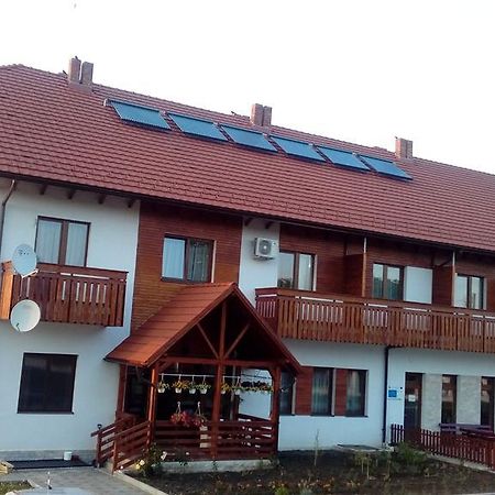 Pensiunea Casa Bunicului Mociu Buitenkant foto