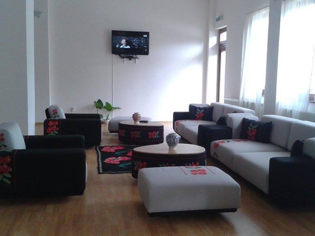 Pensiunea Casa Bunicului Mociu Buitenkant foto